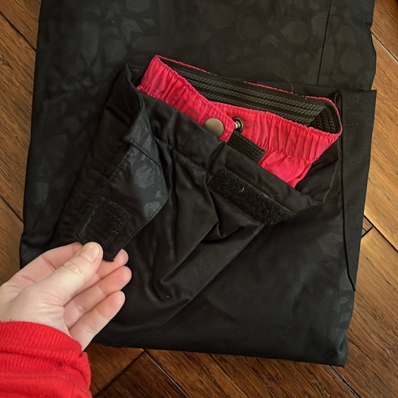 Columbia Titanium Omni-Tech Waterproof, breathable Snow Suit! - Picture 8 of 16